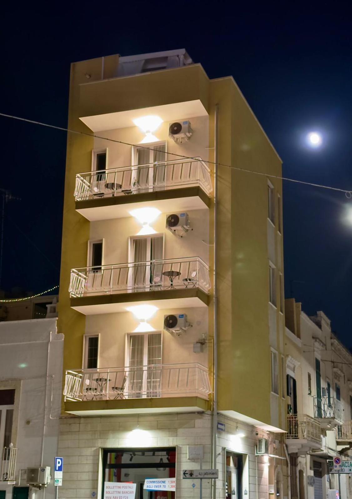 Hotel Palazzo Malerba Monopoli Zewnętrze zdjęcie